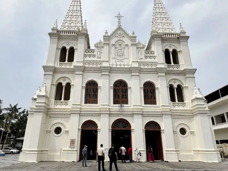 KOCHI catedral de santa cruz 1